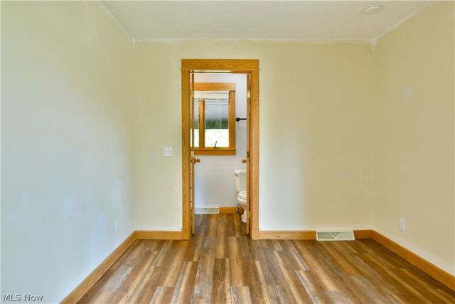 5305 Warren Sharon Road, Vienna, OH 44473