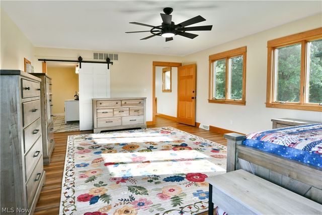 5305 Warren Sharon Road, Vienna, OH 44473