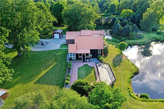 5305 Warren Sharon Road, Vienna, OH 44473
