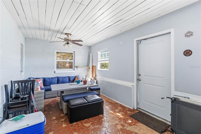 4601 ROBBINS AVENUE, Orlando, FL 32808