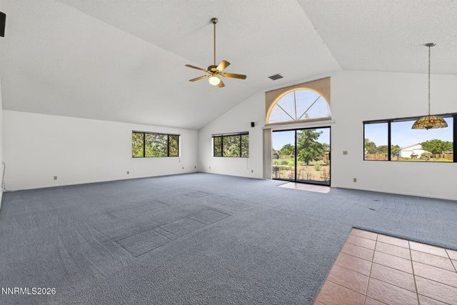 2724 Stewart Avenue, Minden, NV 89423