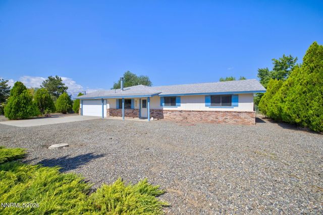 2724 Stewart Avenue, Minden, NV 89423