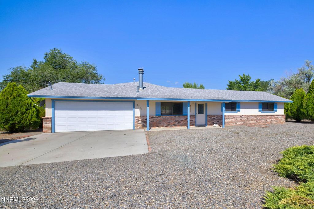 2724 Stewart Avenue, Minden, NV 89423