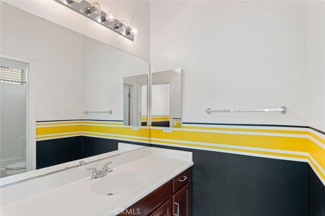 42542 Vancouver, Murrieta, CA 92562