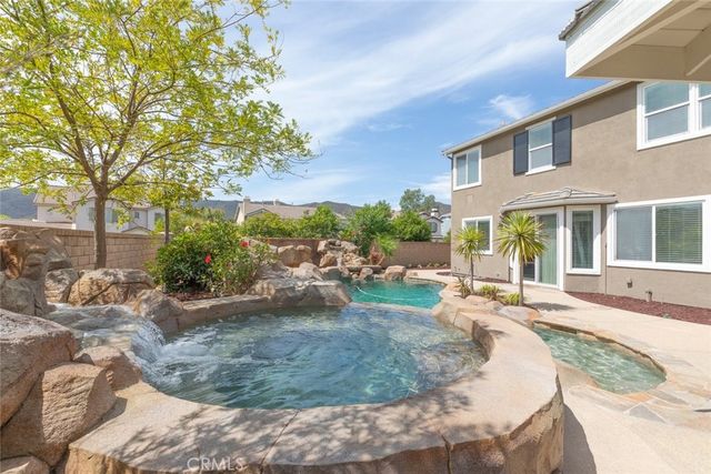 42542 Vancouver, Murrieta, CA 92562
