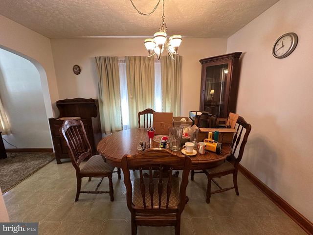 11042 LINCOLN AVE, Hagerstown, MD 21740