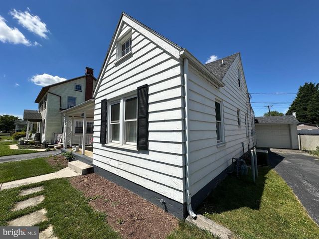 11042 LINCOLN AVE, Hagerstown, MD 21740