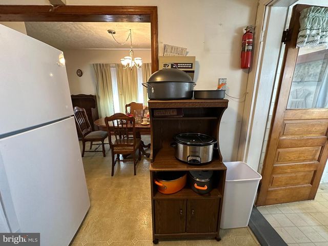 11042 LINCOLN AVE, Hagerstown, MD 21740
