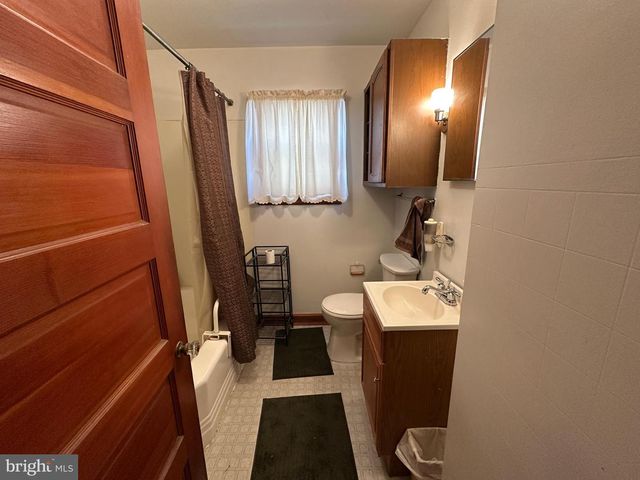 11042 LINCOLN AVE, Hagerstown, MD 21740