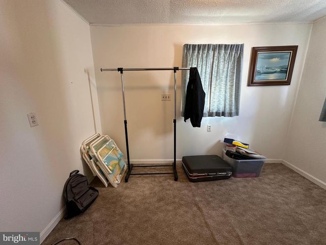 11042 LINCOLN AVE, Hagerstown, MD 21740
