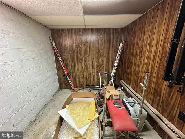 11042 LINCOLN AVE, Hagerstown, MD 21740