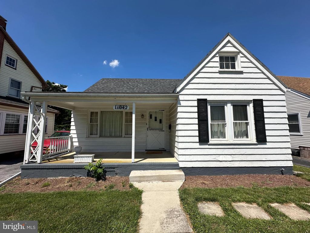 11042 LINCOLN AVE, Hagerstown, MD 21740