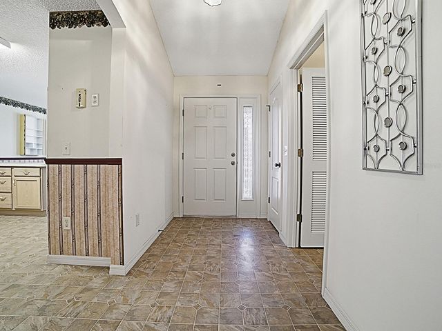 16865 SE 93RD CUTHBERT CIRCLE, The Villages, FL 32162