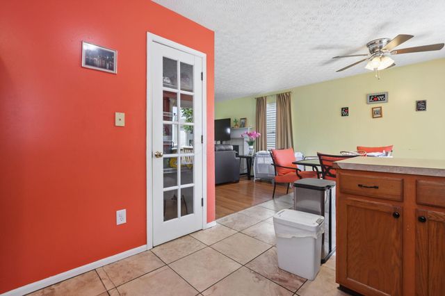 4555 Tolbert Avenue, Grove City, OH 43123
