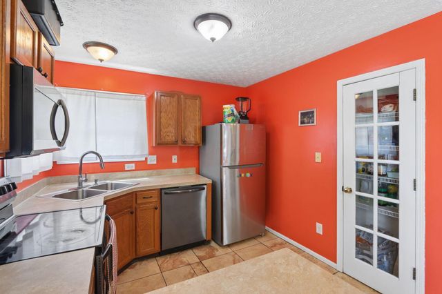 4555 Tolbert Avenue, Grove City, OH 43123