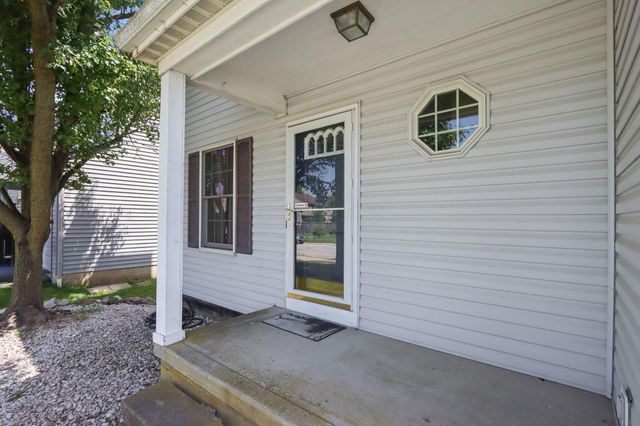 4555 Tolbert Avenue, Grove City, OH 43123