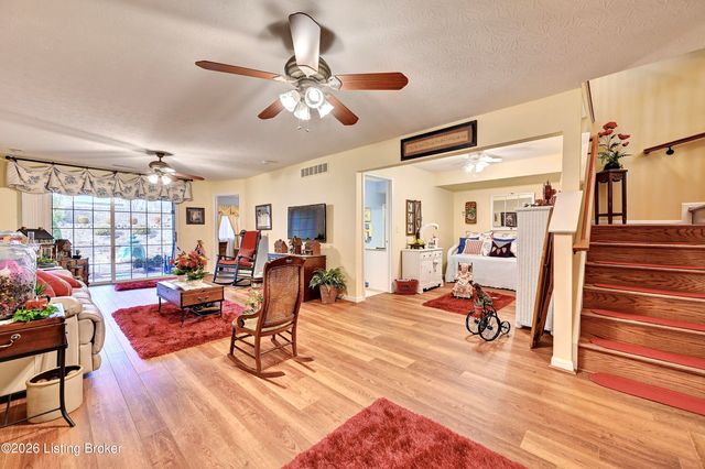 10878 Saint Andrews Dr, Union, KY 41091