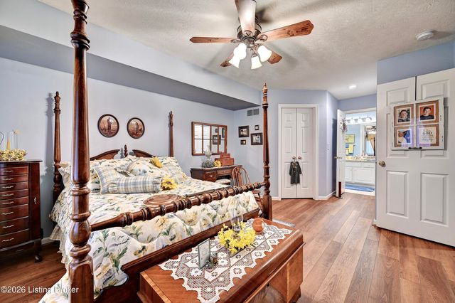 10878 Saint Andrews Dr, Union, KY 41091