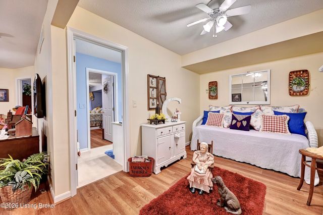 10878 Saint Andrews Dr, Union, KY 41091