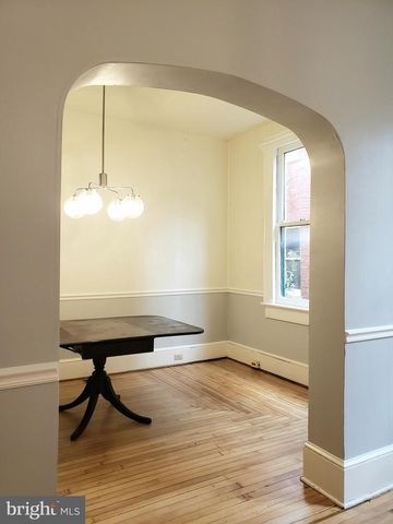 120 N MAPLE AVE, Martinsburg, WV 25401