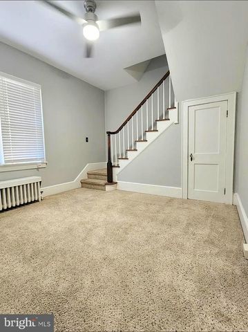 120 N MAPLE AVE, Martinsburg, WV 25401