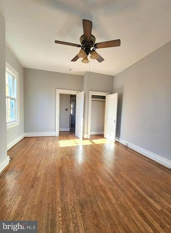 120 N MAPLE AVE, Martinsburg, WV 25401