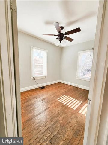 120 N MAPLE AVE, Martinsburg, WV 25401