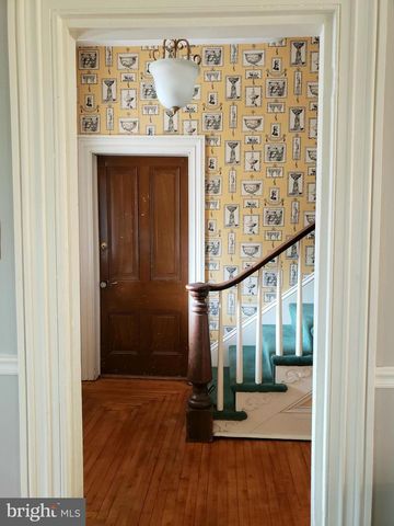 120 N MAPLE AVE, Martinsburg, WV 25401