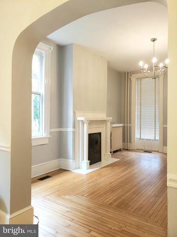 120 N MAPLE AVE, Martinsburg, WV 25401