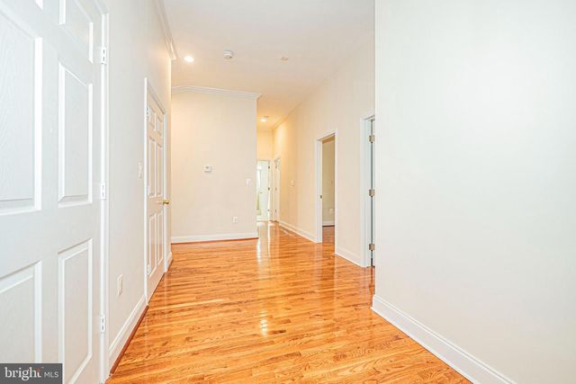 2923 FAIRHILL RD, Fairfax, VA 22031