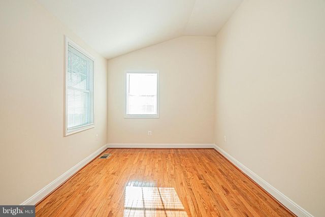 2923 FAIRHILL RD, Fairfax, VA 22031