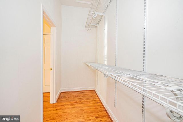 2923 FAIRHILL RD, Fairfax, VA 22031