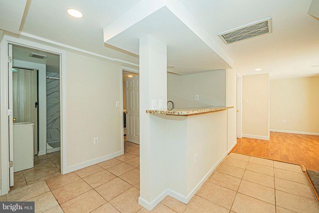 2923 FAIRHILL RD, Fairfax, VA 22031