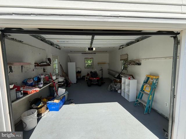2923 FAIRHILL RD, Fairfax, VA 22031