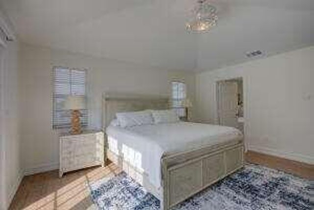 475 Seabrook Road, Tequesta, FL 33469