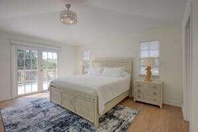 475 Seabrook Road, Tequesta, FL 33469