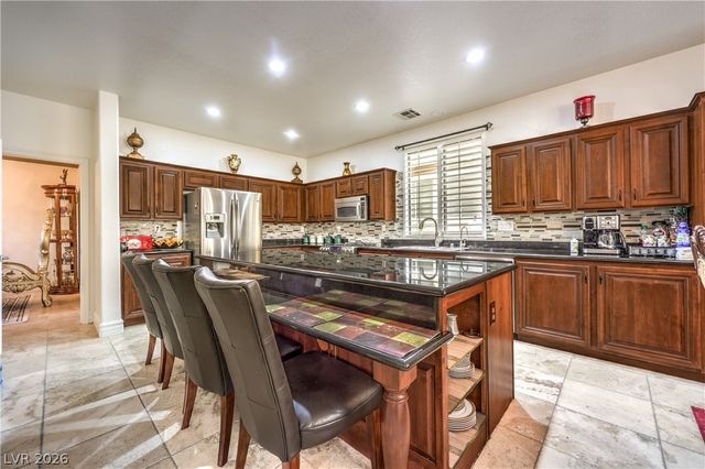 949 Via Stellato Street, Henderson, NV 89011