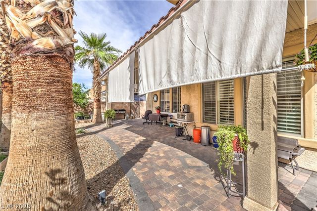 949 Via Stellato Street, Henderson, NV 89011