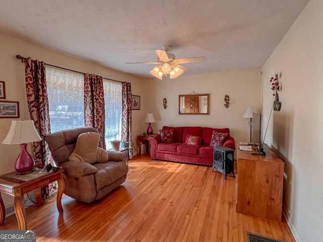 104 Ridgedale Drive, Warner Robins, GA 31088