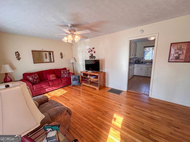 104 Ridgedale Drive, Warner Robins, GA 31088