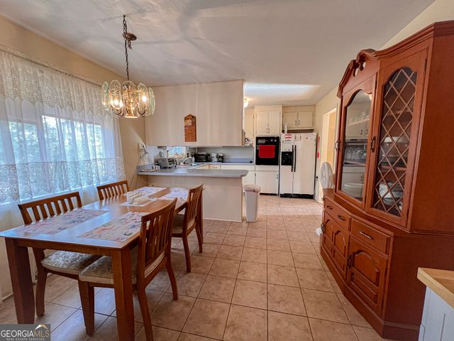 104 Ridgedale Drive, Warner Robins, GA 31088