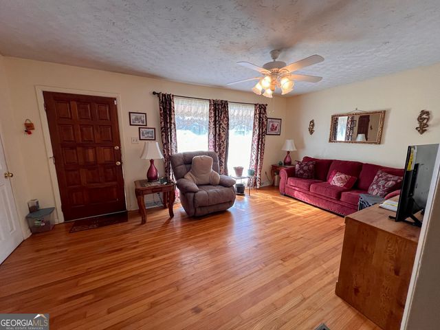 104 Ridgedale Drive, Warner Robins, GA 31088