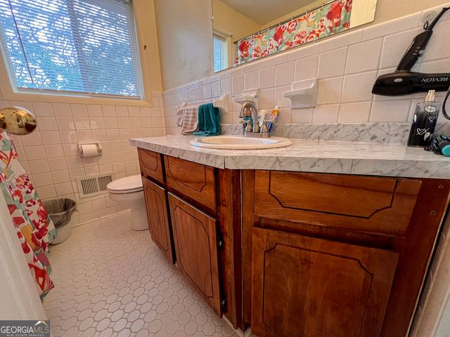 104 Ridgedale Drive, Warner Robins, GA 31088