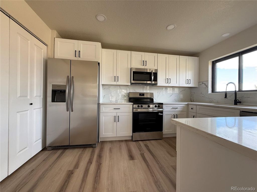 243 Vance Street, Lakewood, CO 80226