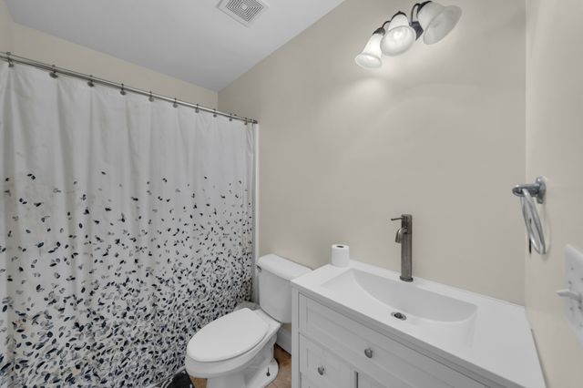 303 Andy Johns Dr, Smyrna, TN 37167