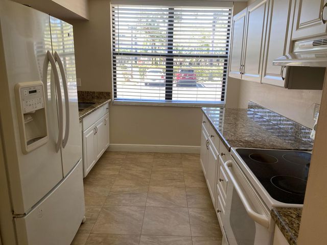 750 Egret Circle 6111, Delray Beach, FL 33444