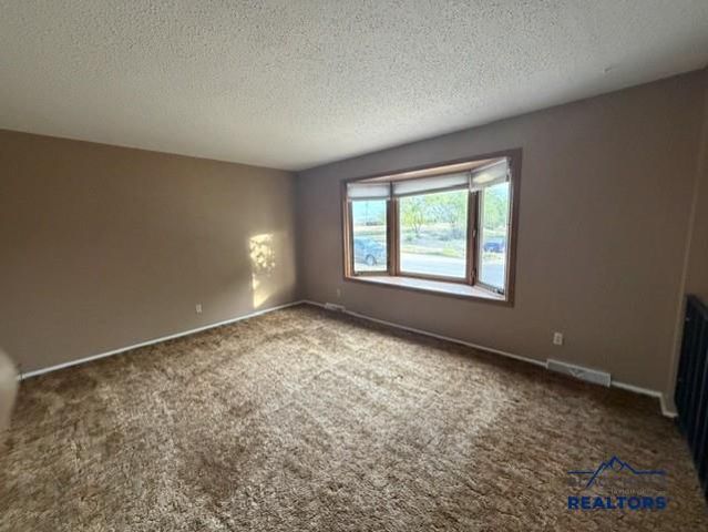 715 E ELK, Rapid City, SD 57701