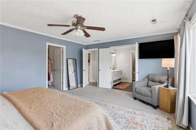 609 Farmbrook Trail NE, Kennesaw, GA 30144