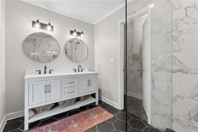 609 Farmbrook Trail NE, Kennesaw, GA 30144