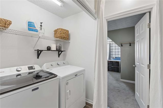 609 Farmbrook Trail NE, Kennesaw, GA 30144